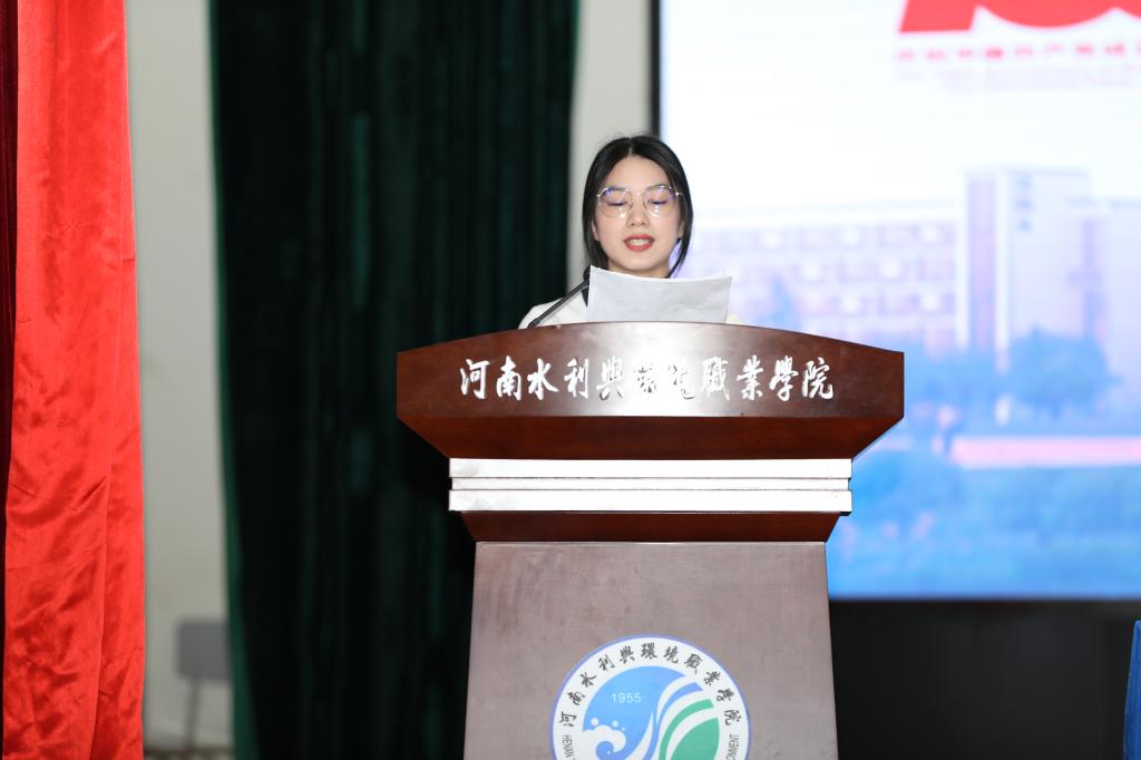 谈球吧体育app下载