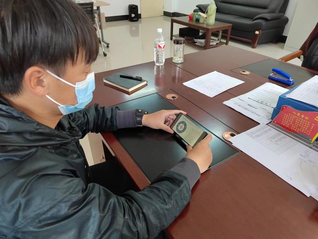 谈球吧体育app下载