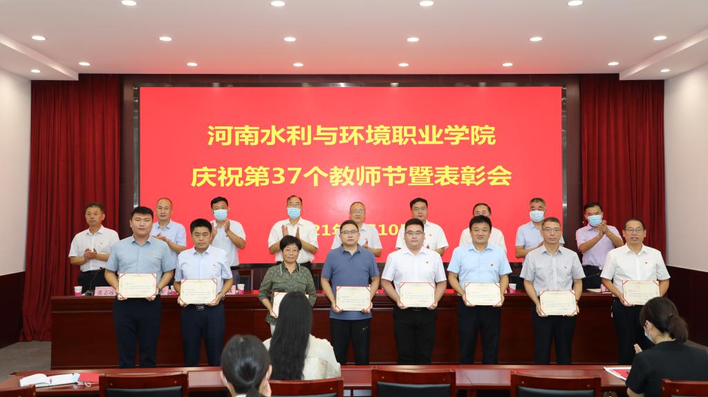 谈球吧体育app下载