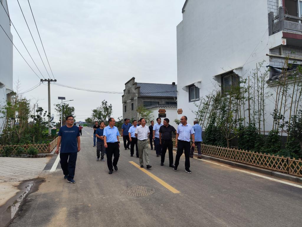 谈球吧体育app下载