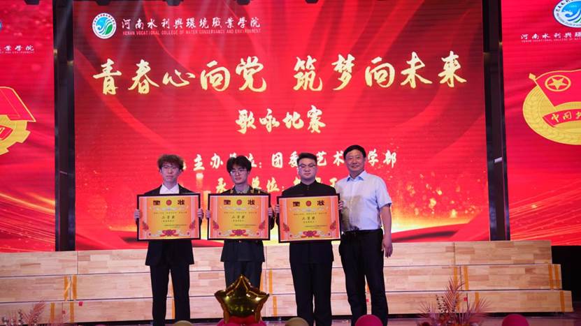 谈球吧体育app下载