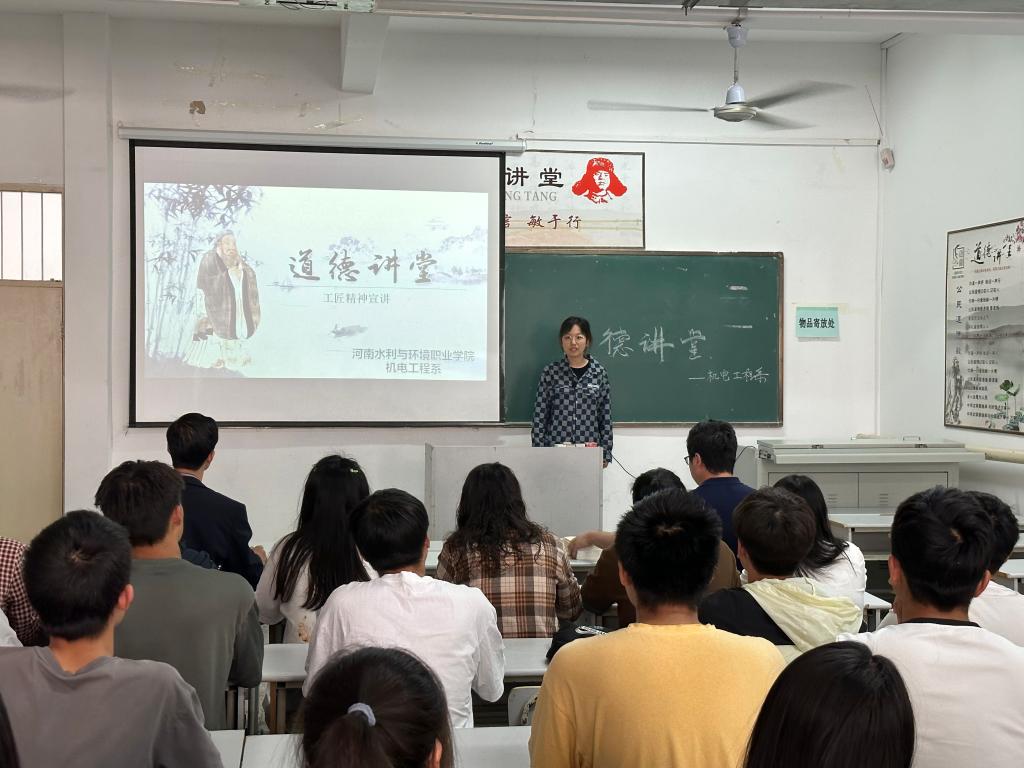 谈球吧体育app下载