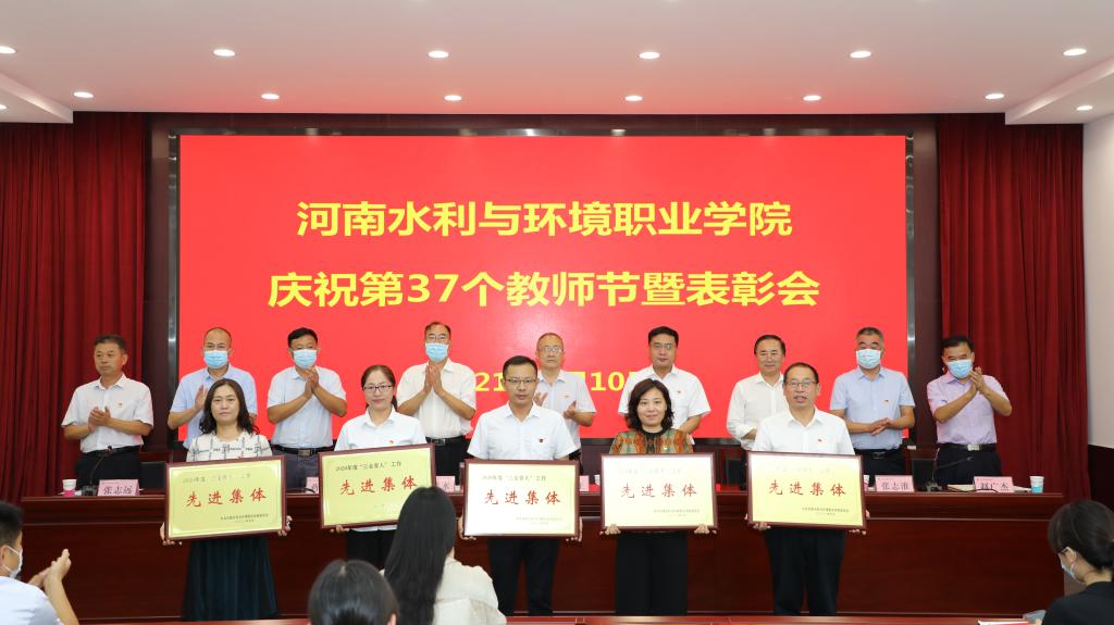 谈球吧体育app下载