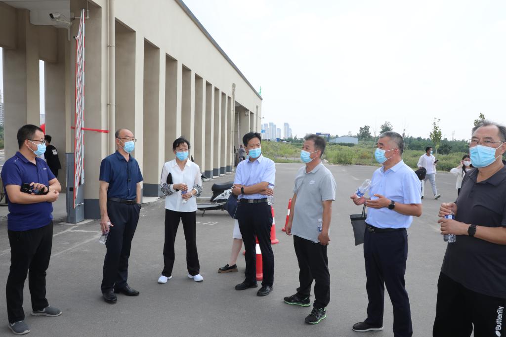 谈球吧体育app下载