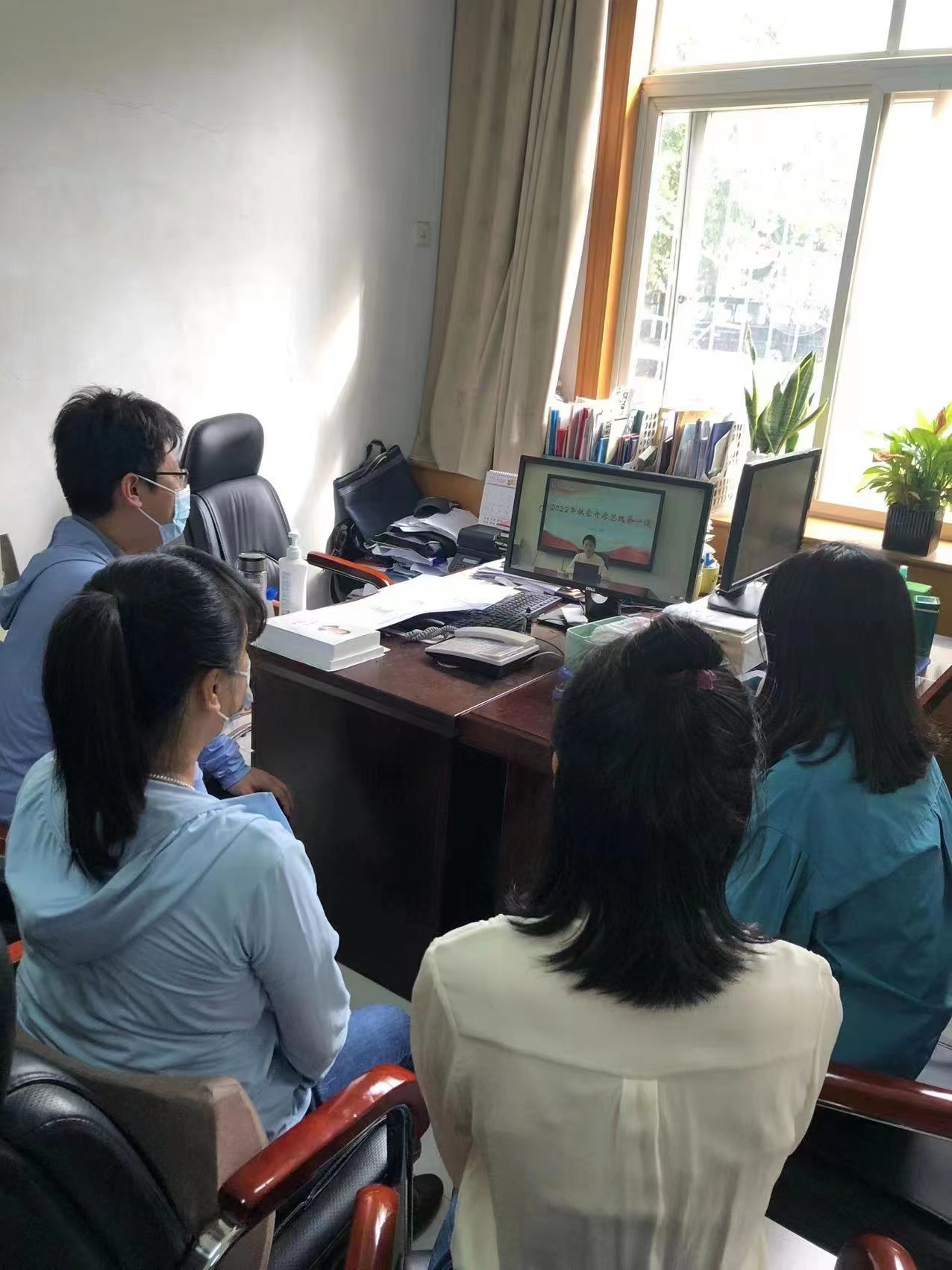 谈球吧体育app下载