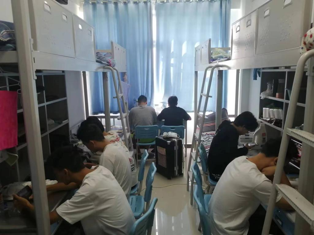 谈球吧体育app下载