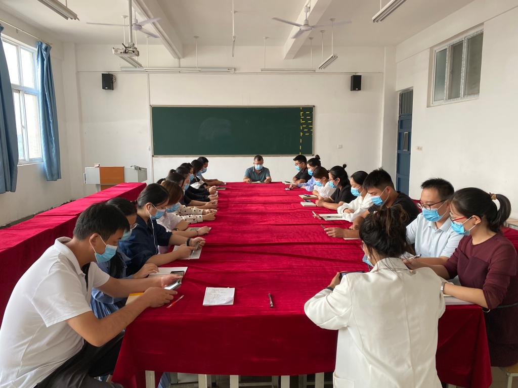 谈球吧体育app下载