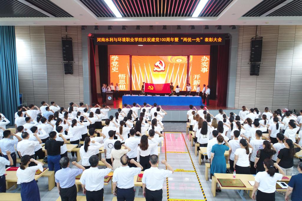 谈球吧体育app下载