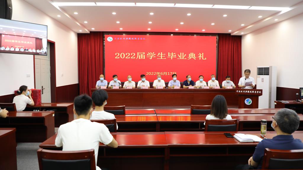 谈球吧体育app下载