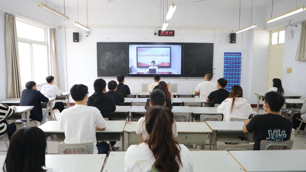 谈球吧体育app下载